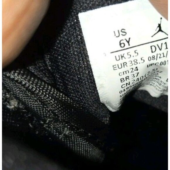 Nike Jordan 1 Mid SE Space Jam Black Sneakers Shoes DV1337-004 Youth Kids 6Y - Picture 3 of 4